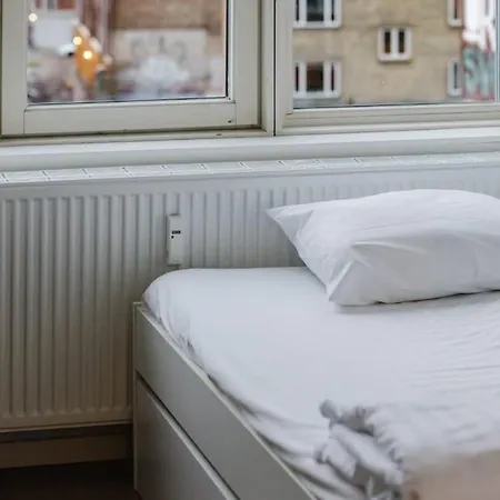 Copenhagen Studio Double Bed&Kitchen Apartment *